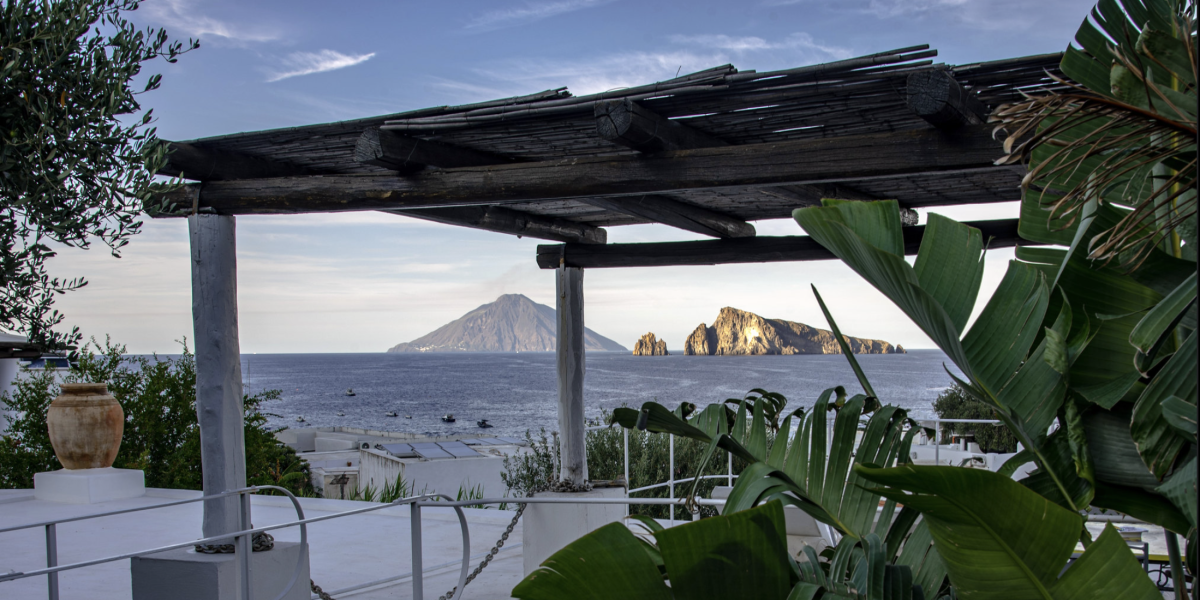 Tettoie per esterno senza permesso