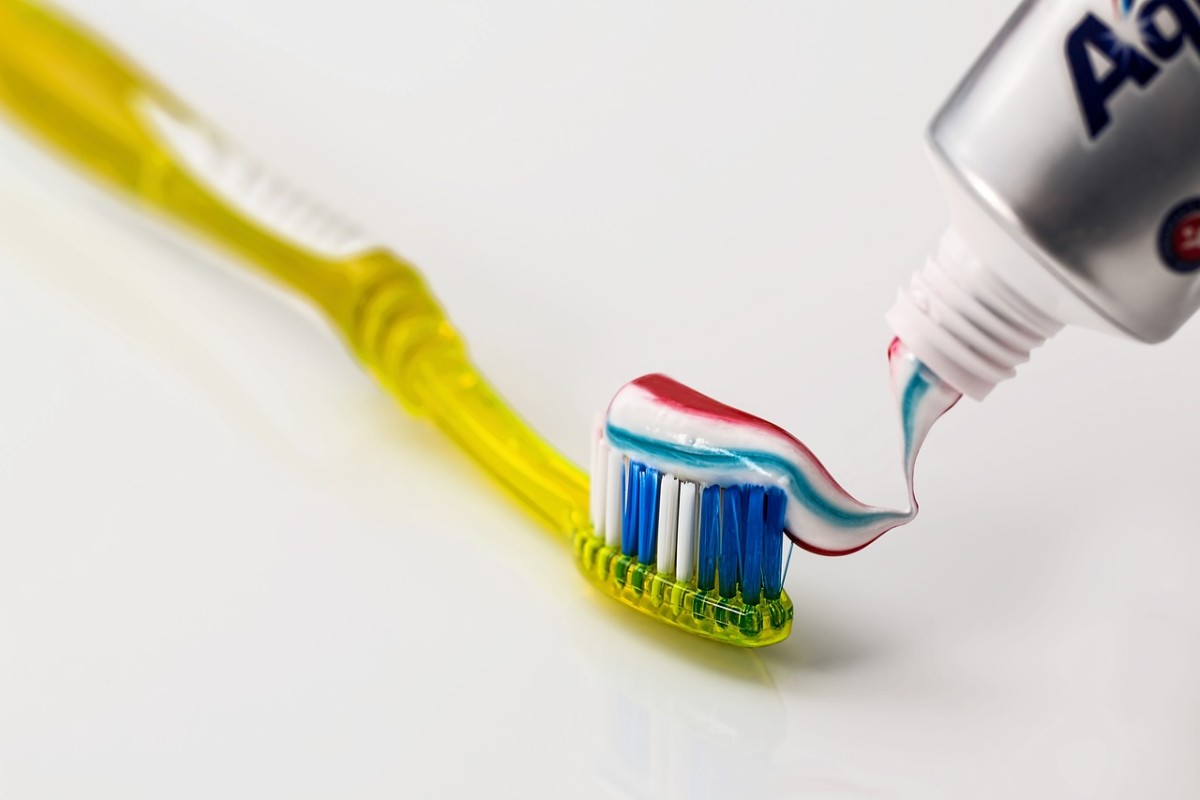 pasta de dentes