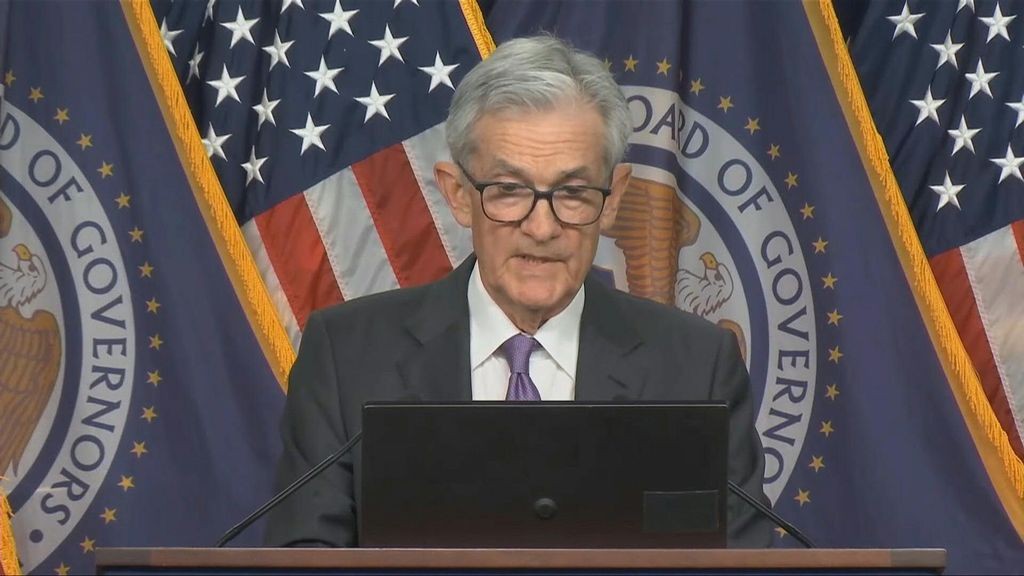 Usa, Fed conferma tassi e lascia porta aperta solo a un taglio 2024