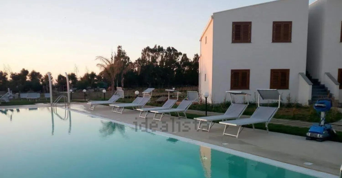 Ville con piscina da 49.000€