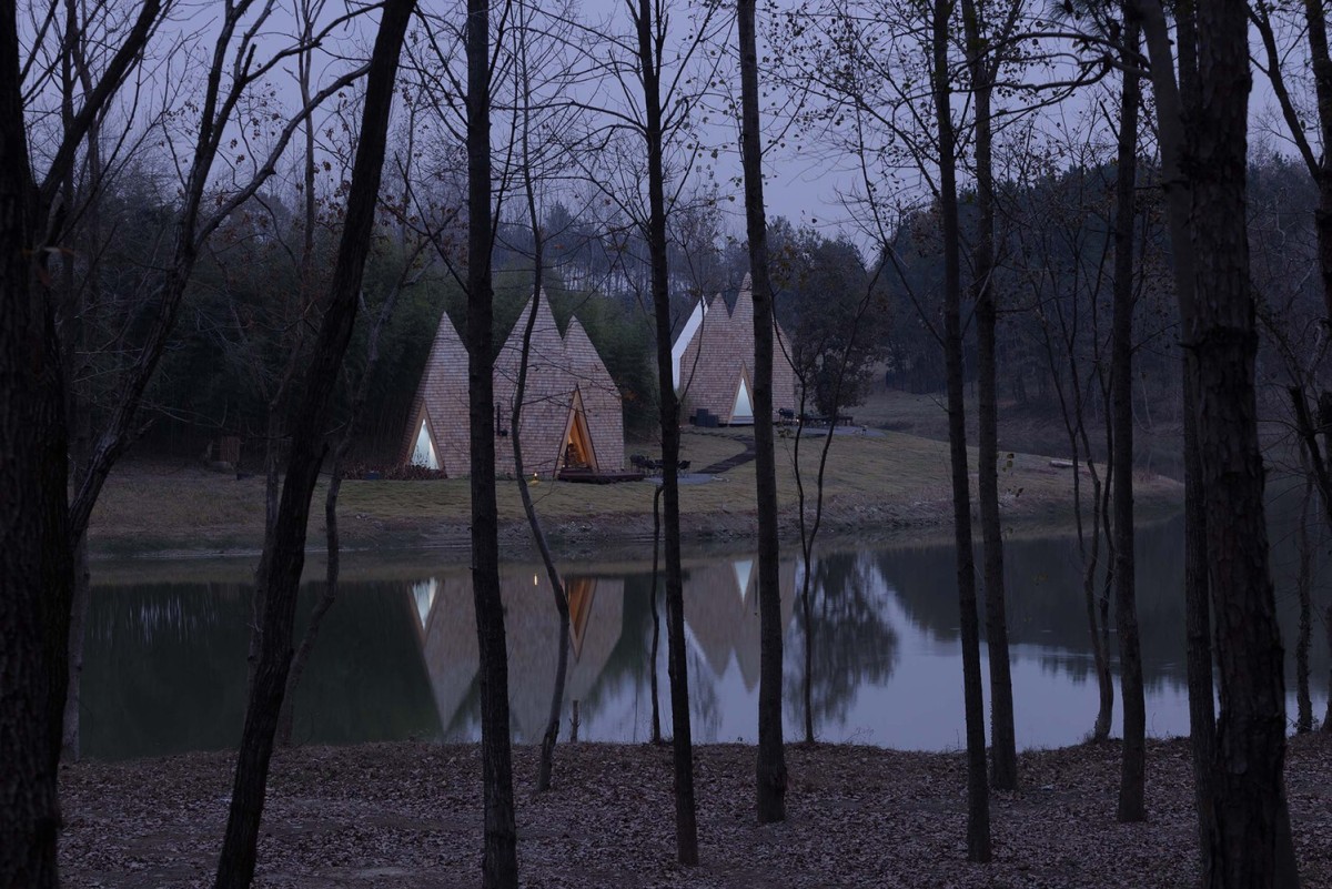 Las cabinas junto al algo