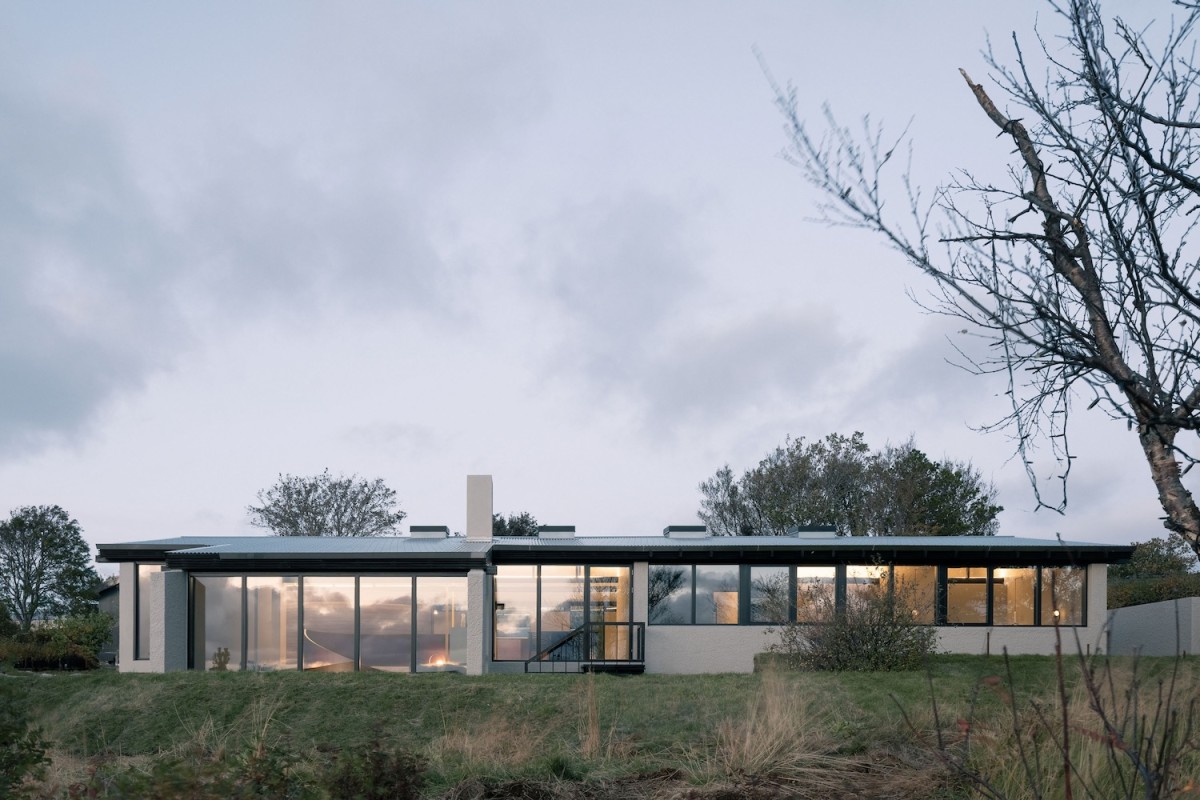 Curvilinear Serenity