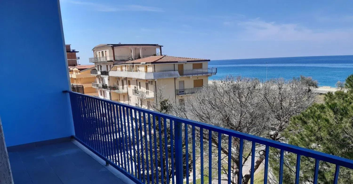 Bilocali fronte mare da 25.000€ come investimento