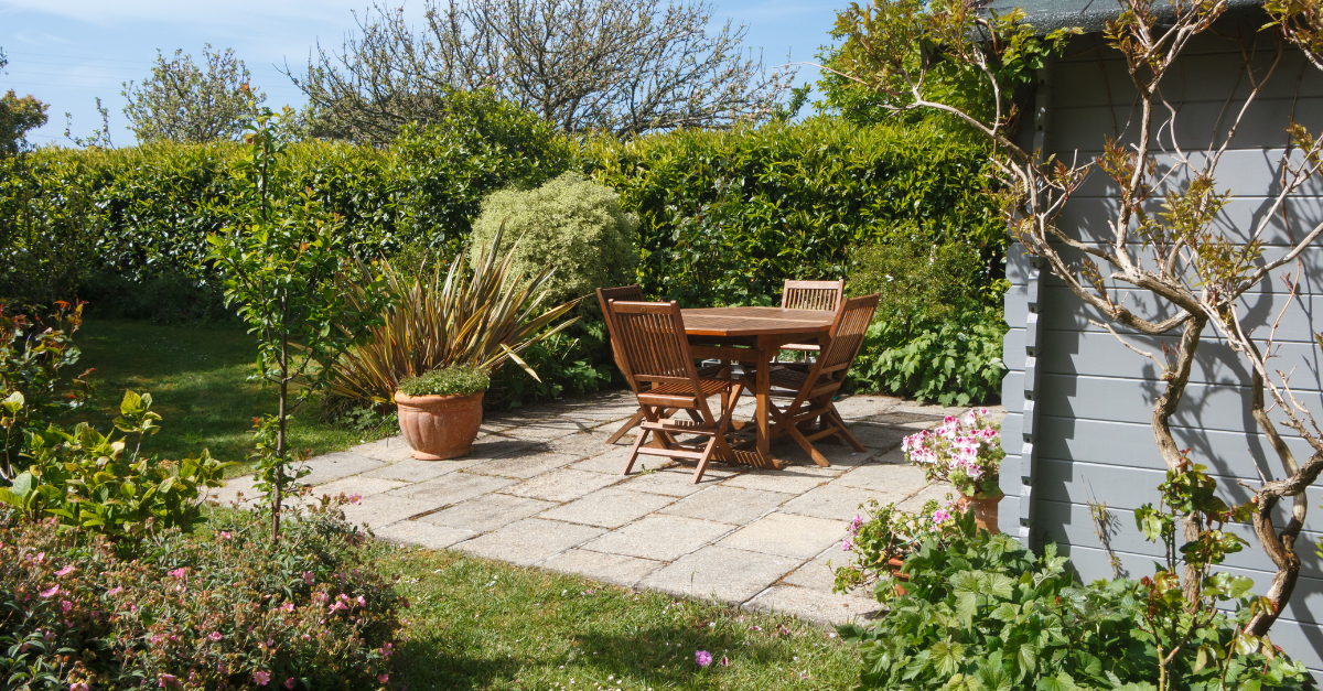 Privacy nel giardino di una villetta a schiera