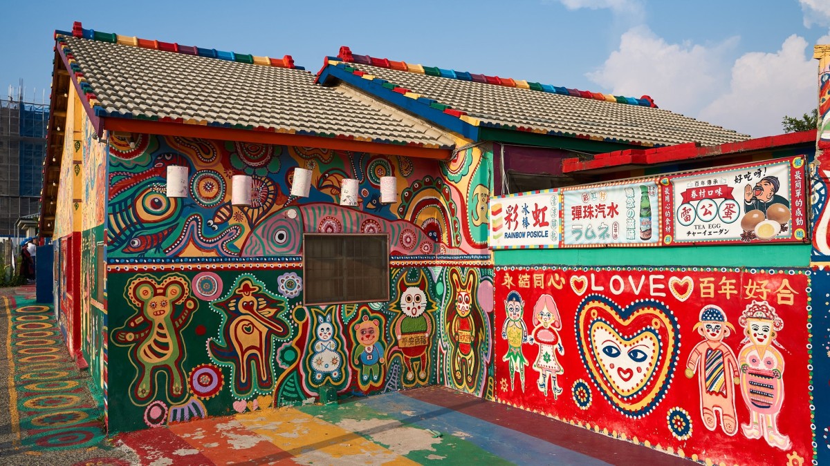 rainbow village