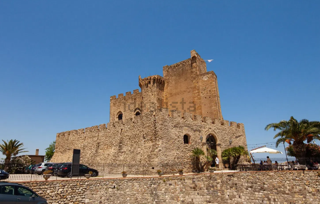 castello in vendita