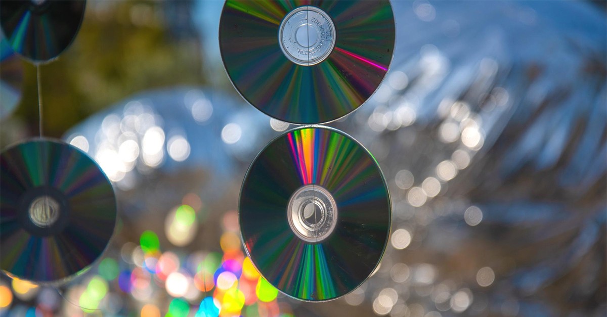 perchè appendere i cd ai balconi