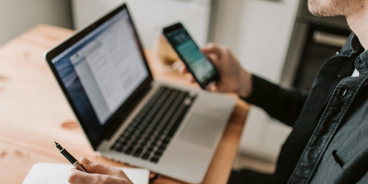 nomi dei morosi sulla chat whatsapp