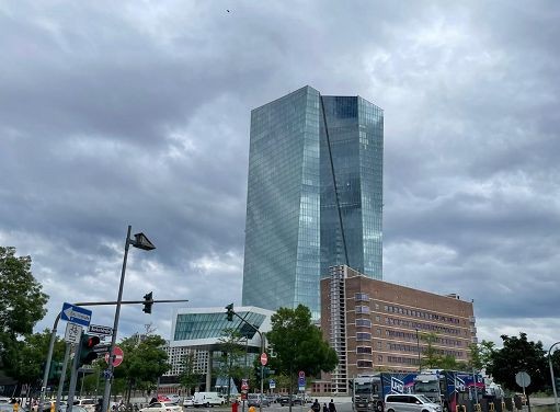 Bce, per Banche Ue meno redditivit? e salgono crediti deteriorati