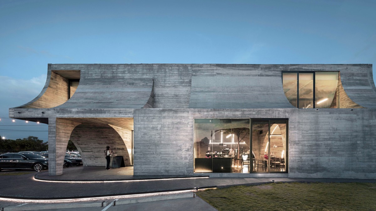 Una de las características más llamativas del diseño es su forma, que toma prestada la silueta de un cruasán.