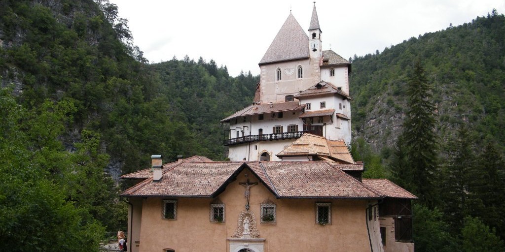 Santuario San Romedio
