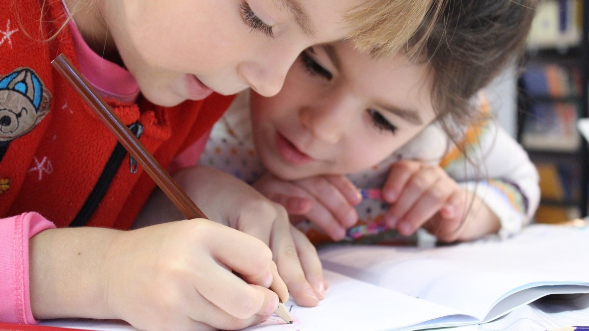 stanza studio in casa