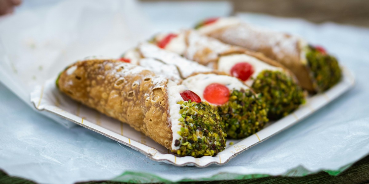cannolo siciliano