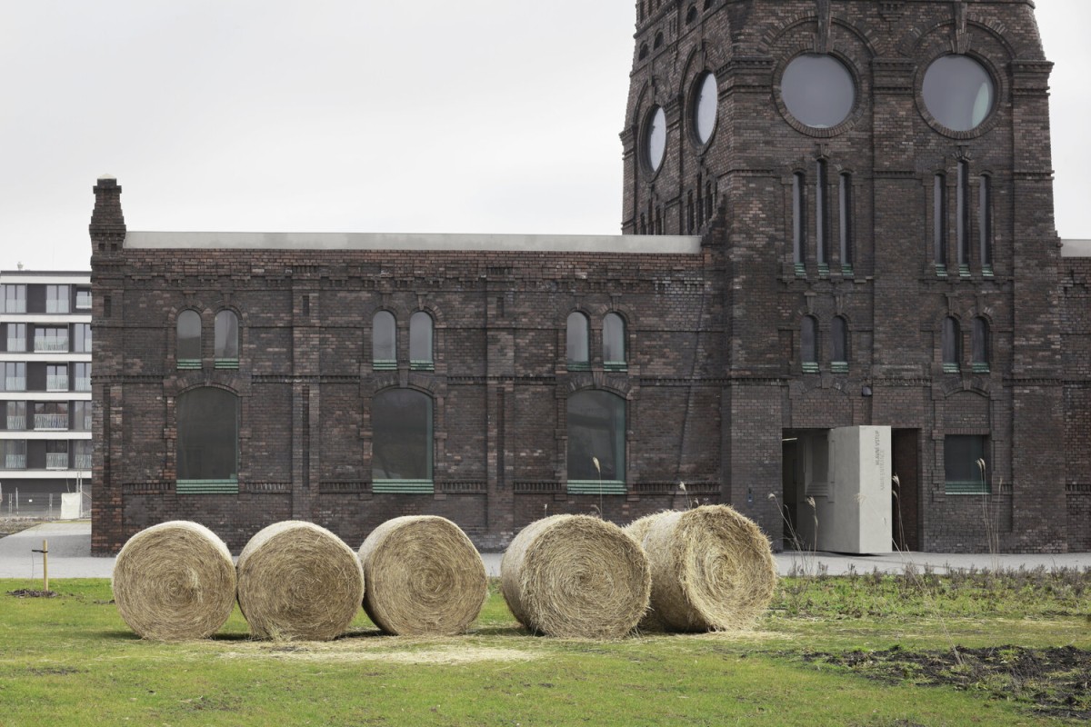 Plato Contemporary Art Gallery