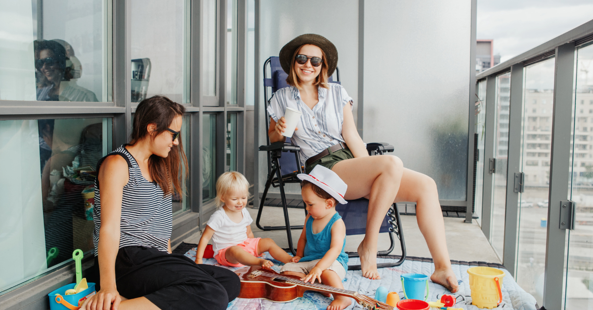 Come mettere in sicurezza il balcone per i bambini