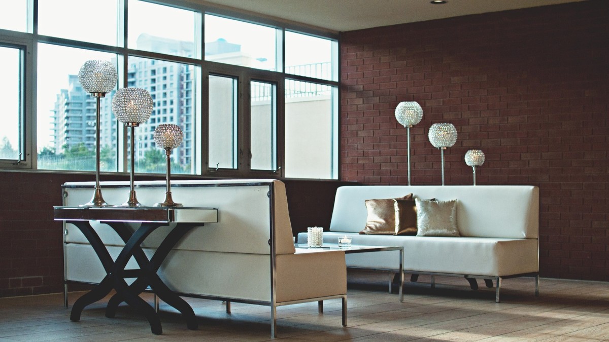 arredamento color prugna