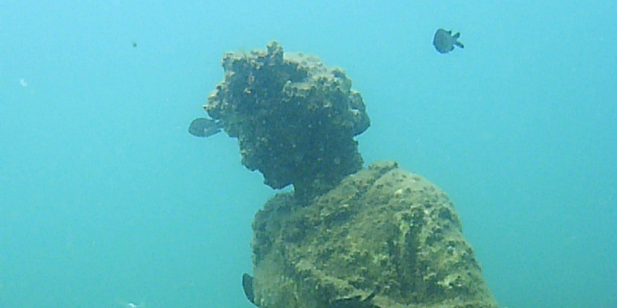 Baia Sommersa - Statua Dionisio