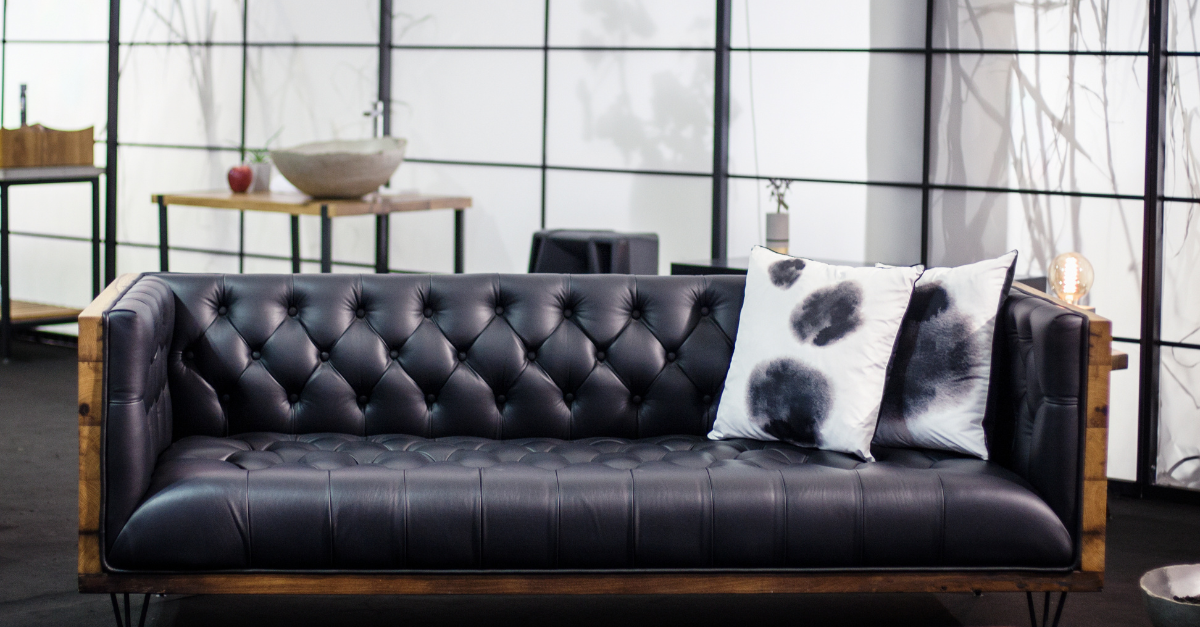 Come pulire un divano in pelle