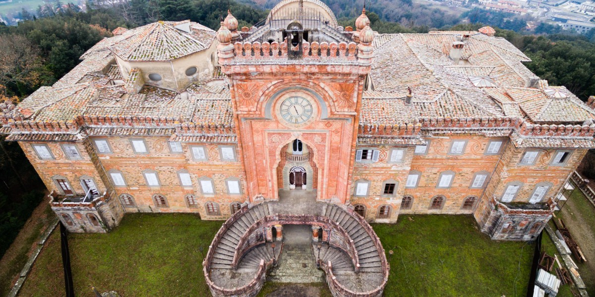 i più bei castelli abbandonati d'Italia