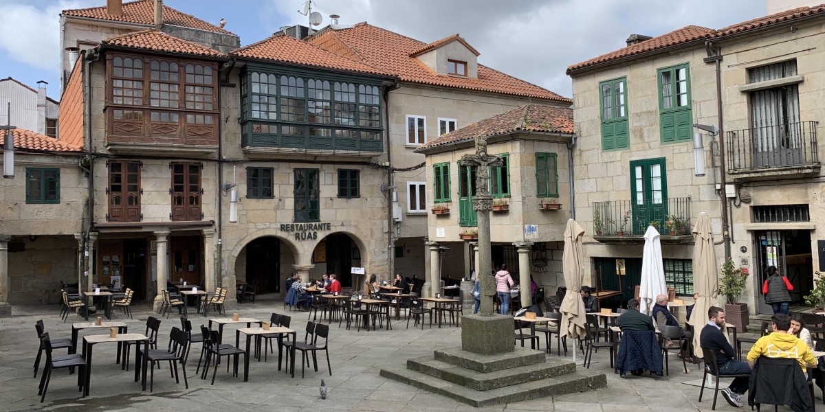 Una piazza di Pontevedra