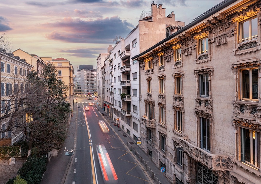 Via Senato 28