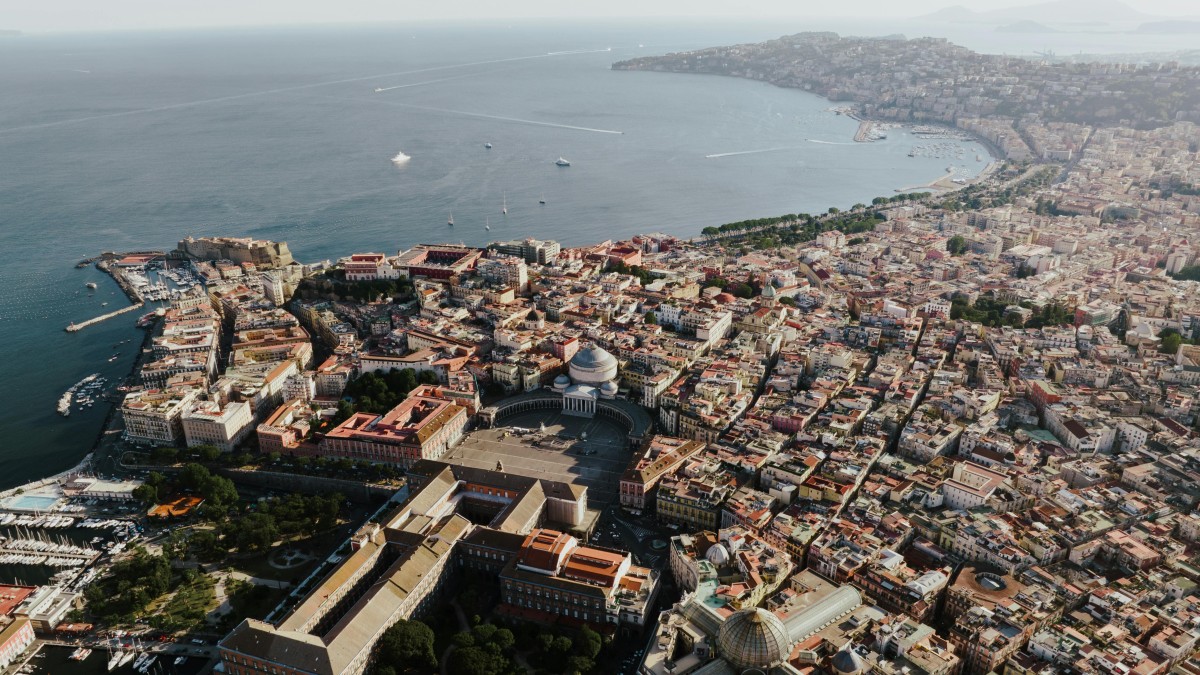 come vendere casa a napoli in poco tempo