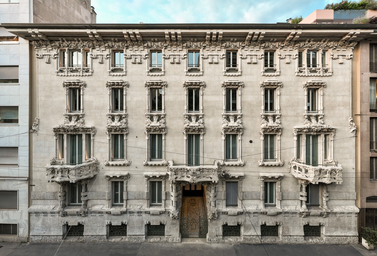 Via Senato 28