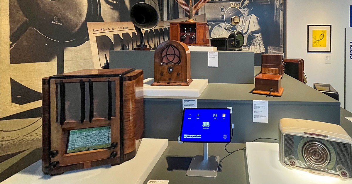Mostra “70 anni di Televisione, 100 anni di Radio”