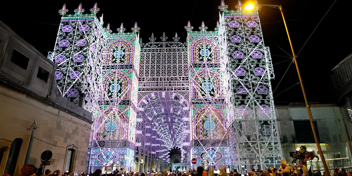 Le più belle luci di Natale in Italia