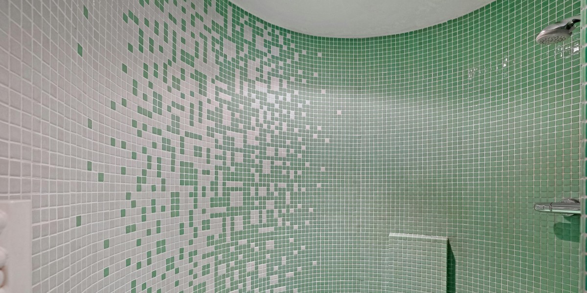 Doccia con mosaico