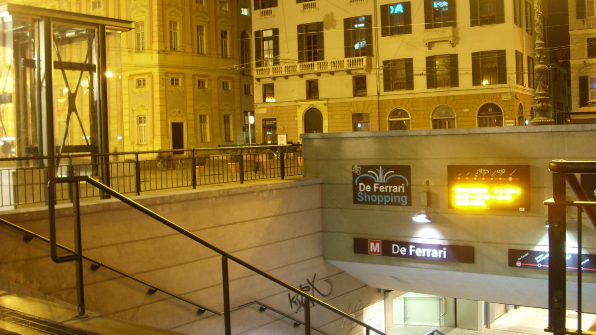 cosa vedere ai caruggi di genova