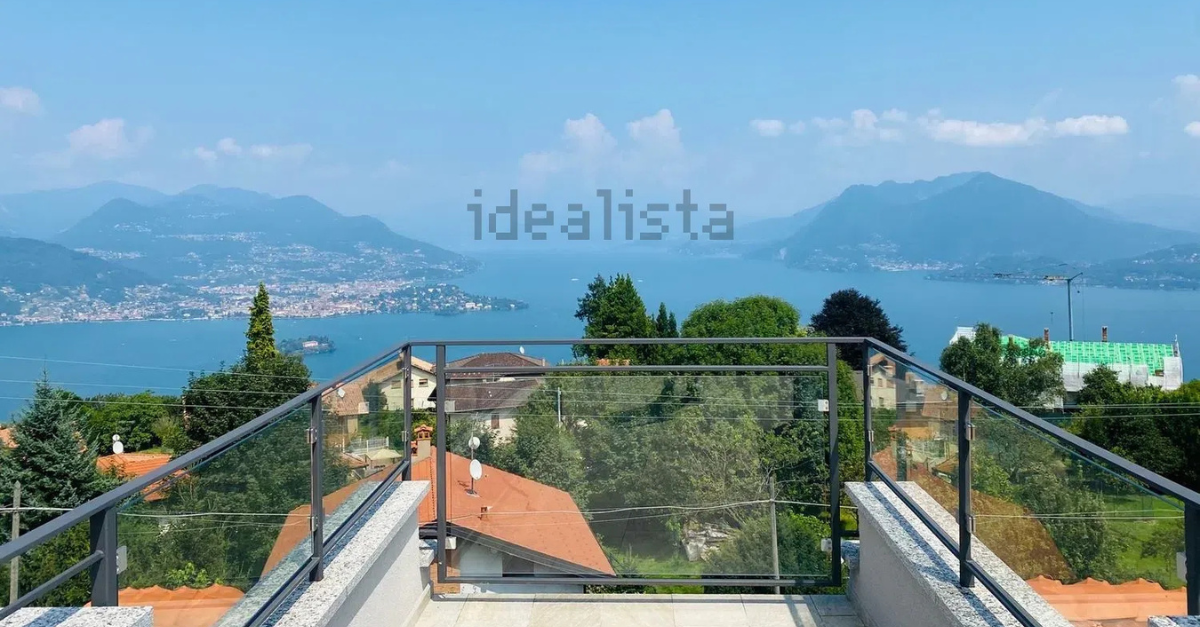 Case con vista panoramica e con ascensore