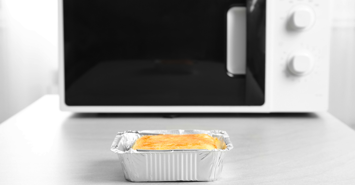 Carta stagnola nel microonde
