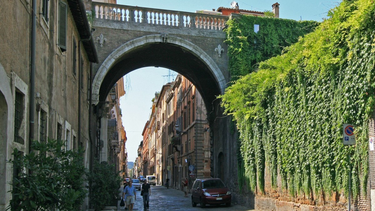 cosa vedere al rione regola