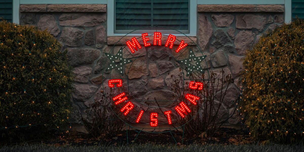Cosa mettere in giardino a Natale