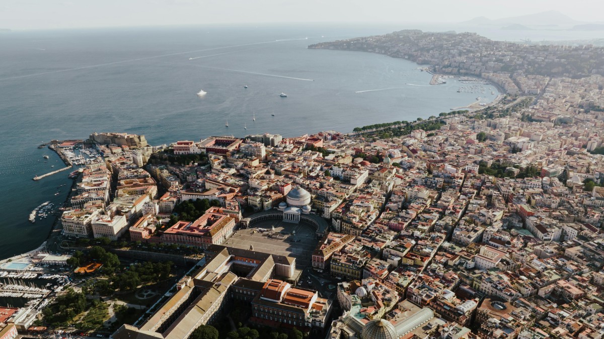 vie dello shopping napoli