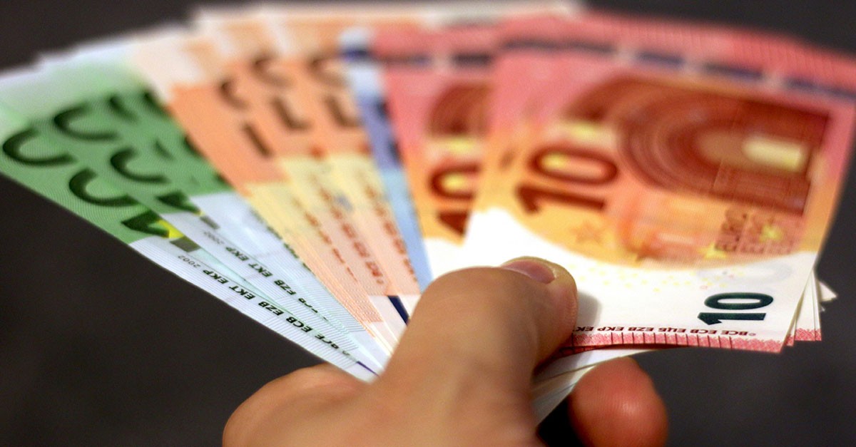 Provvigione dell'agenzia immobiliare Provvigione dell'agenzia immobiliare