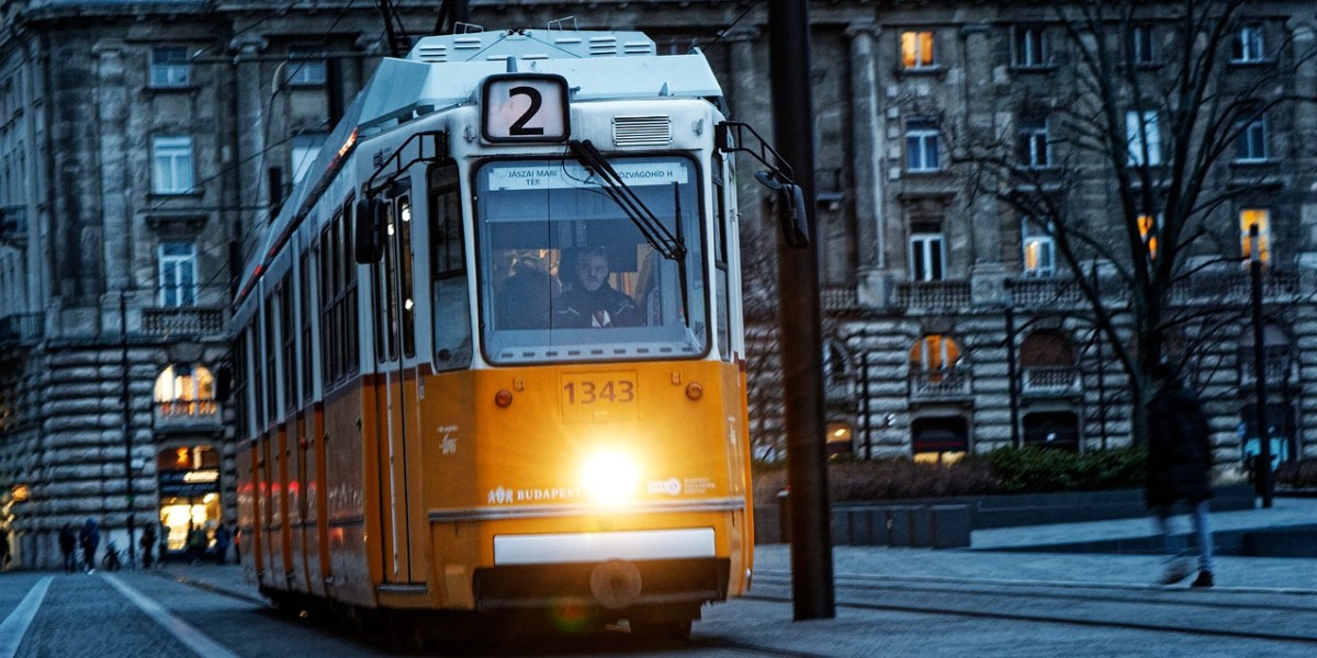 tram