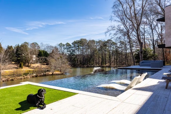 Mansión donde Ben Affleck rodó 'El Contable'