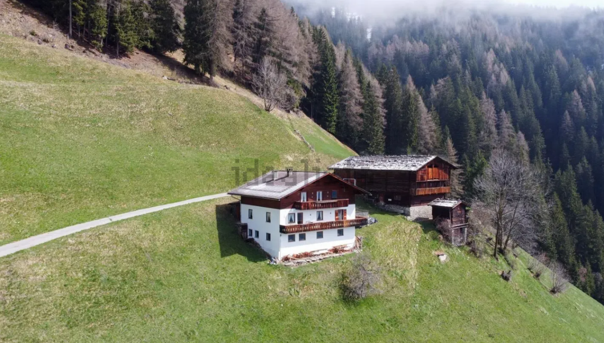 chalet