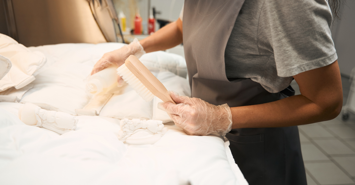 come togliere le macchie di candeggina