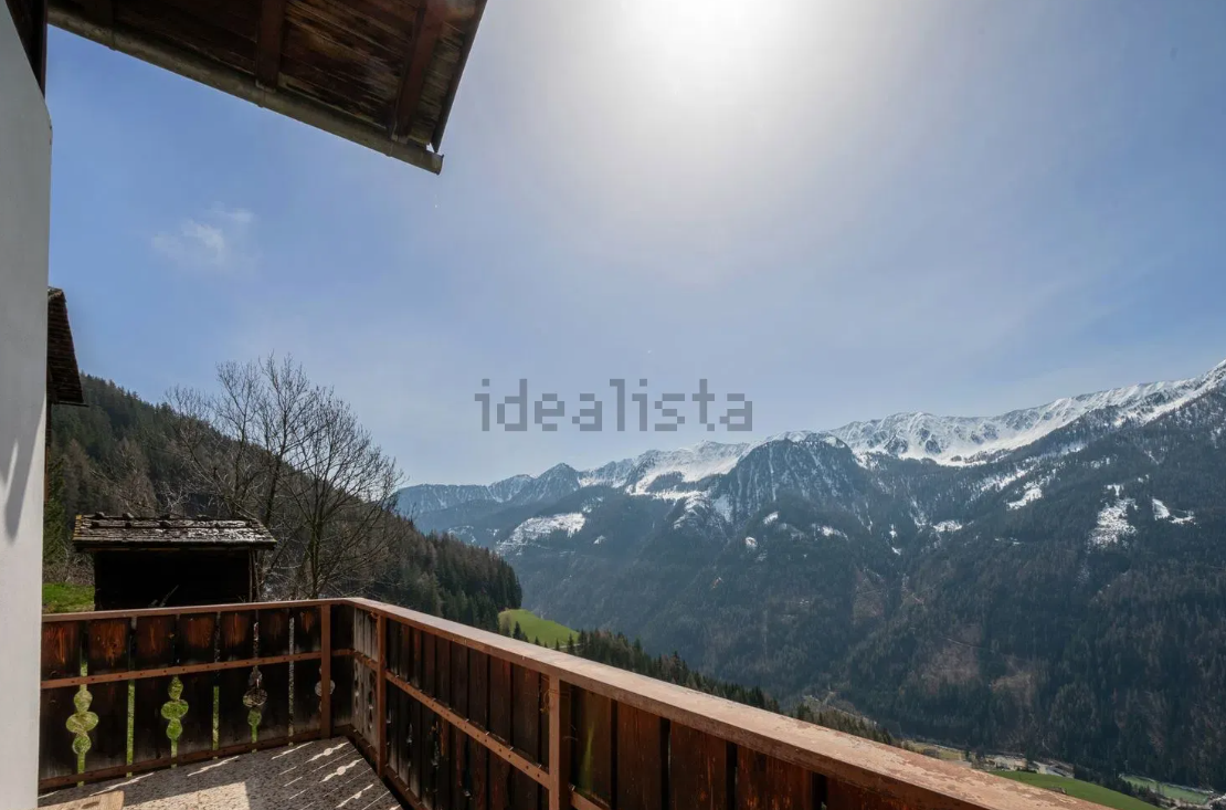 chalet