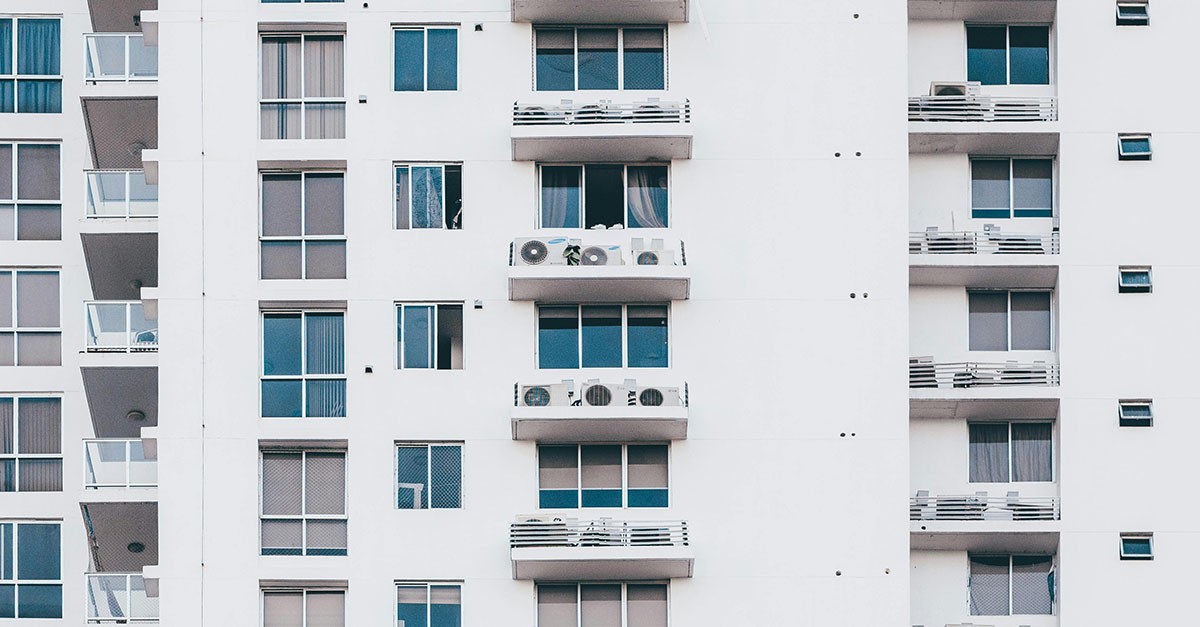 Condominio parziale, veduta frontale