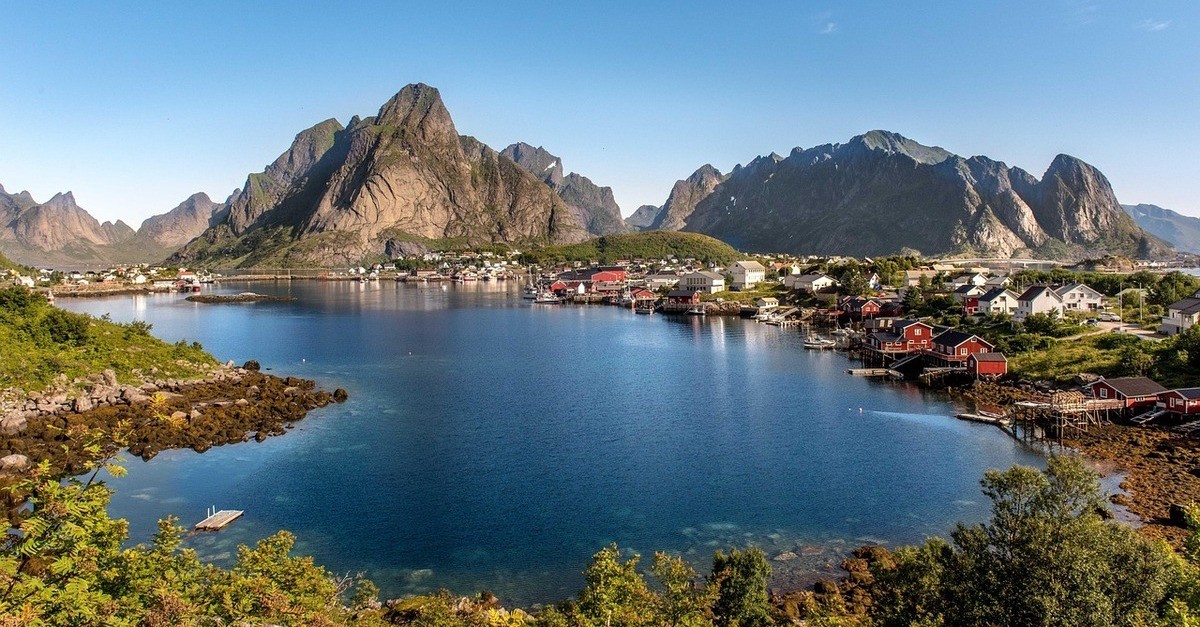 L'arcipelago delle Lfoten in estate