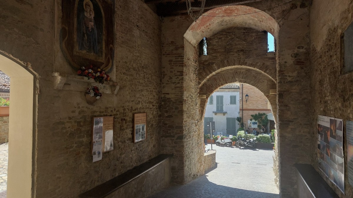 cosa vedere a fiorenzuola di focara