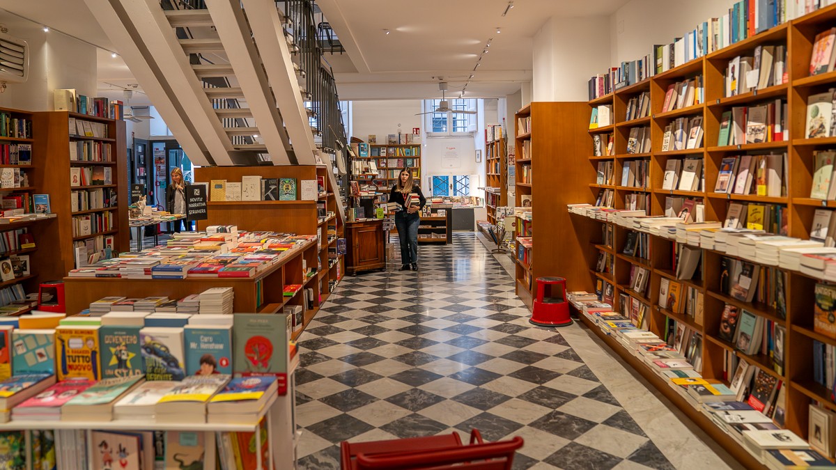 Libreria Ubik Spazio Sette