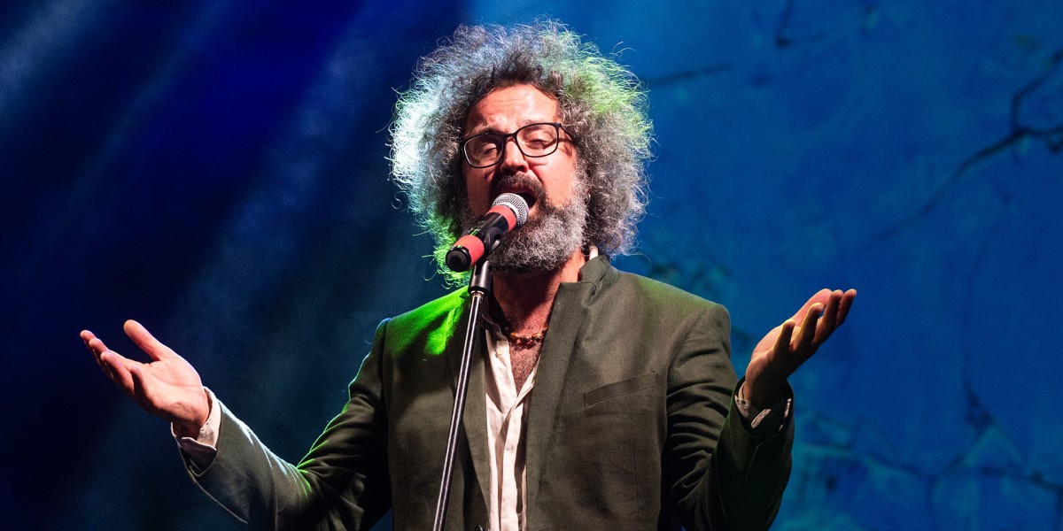 dove vive Simone Cristicchi