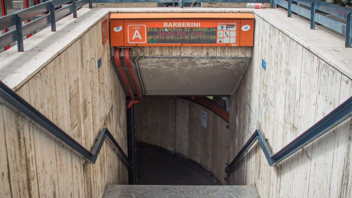 cosa vedere vicino alla metro barberini