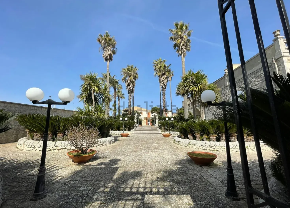 villa in vendita