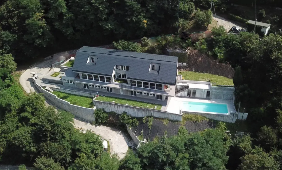 villa in vendita